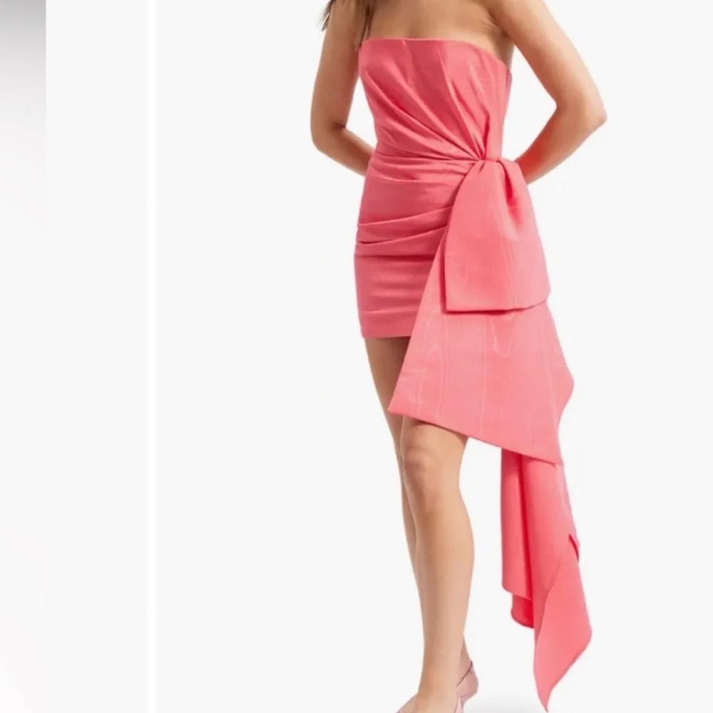 Bardot Alanis Strapless Coral Dress NWT - Picture 2 of 3